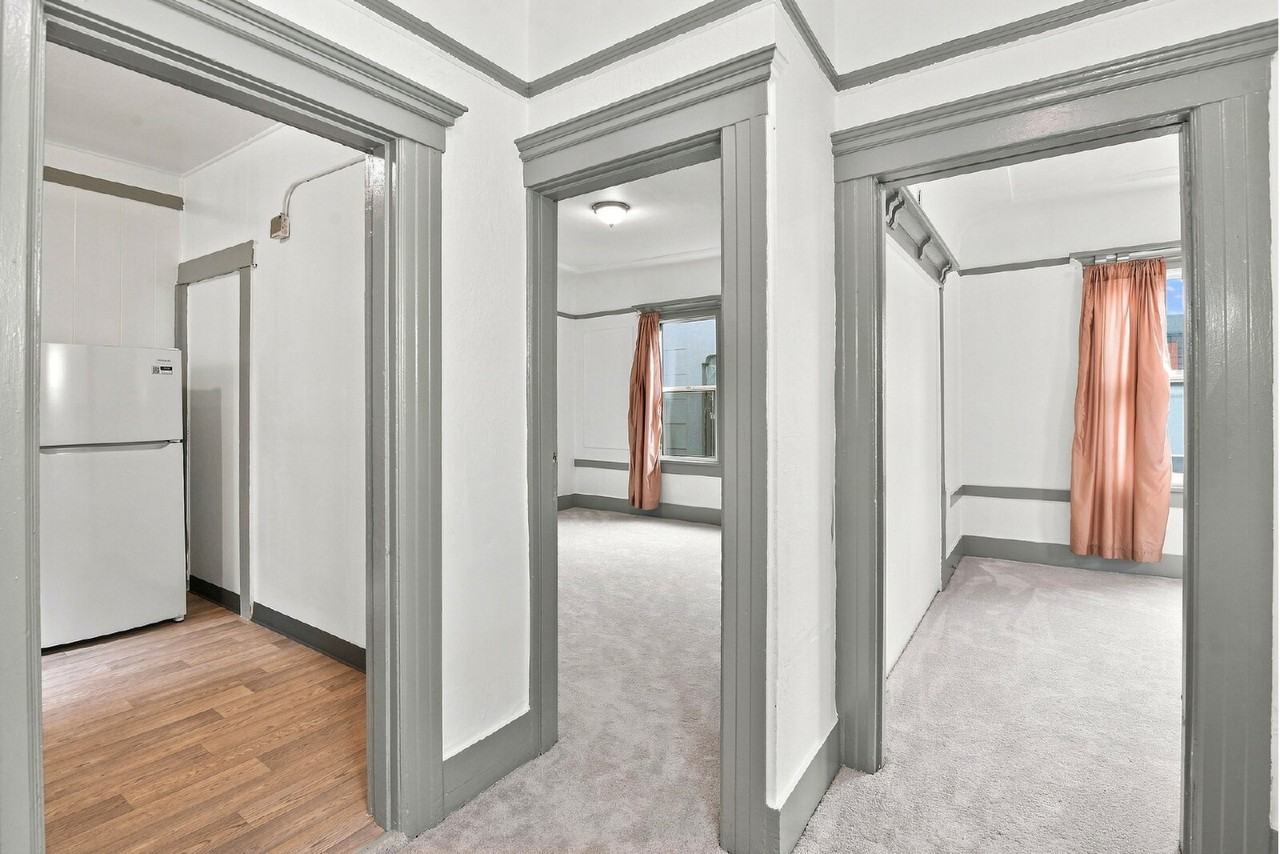 3059 Cesar Chavez - Photo 5 of 16