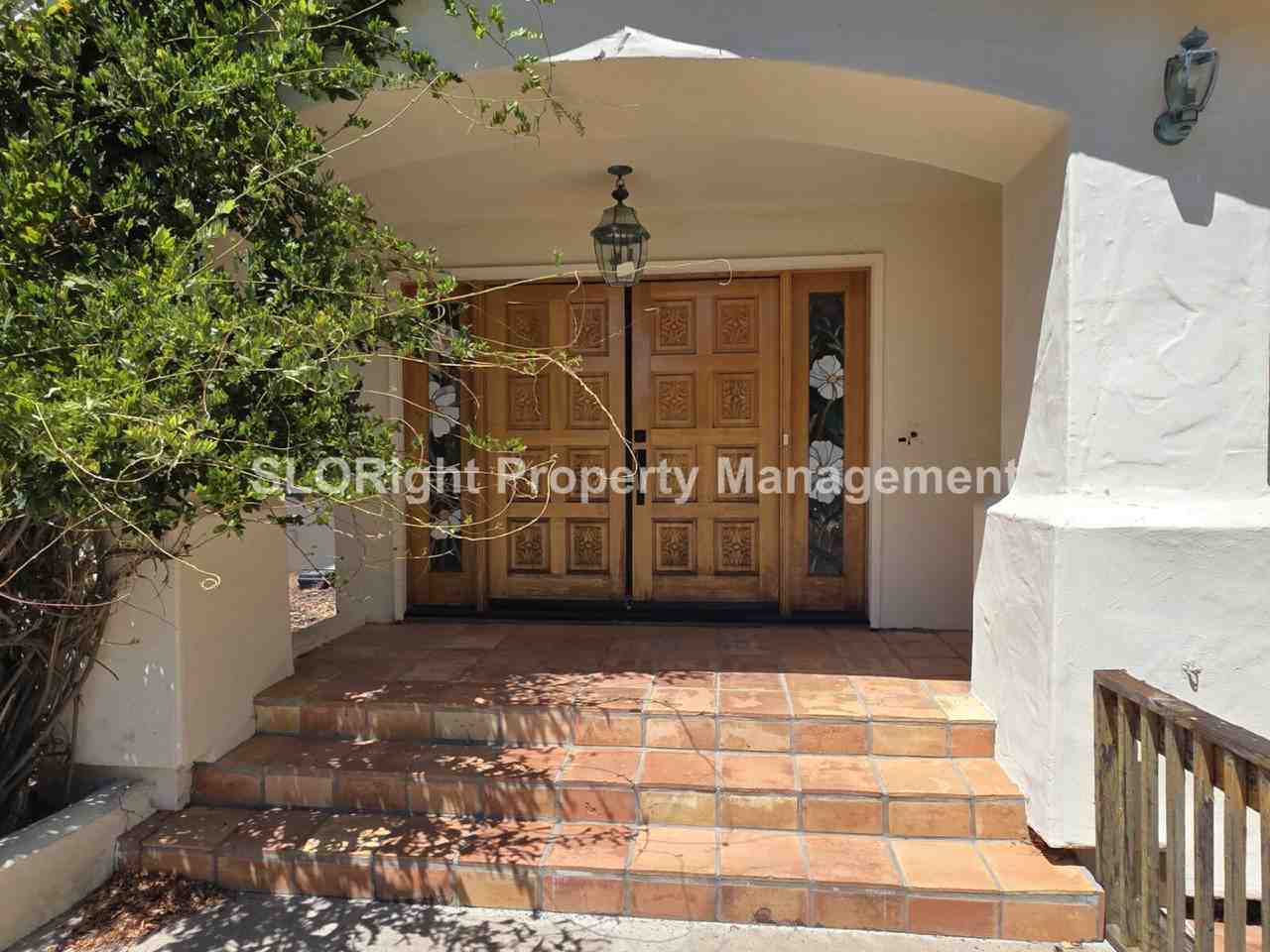 10480 Santa Ana Rd - Photo 3 of 23