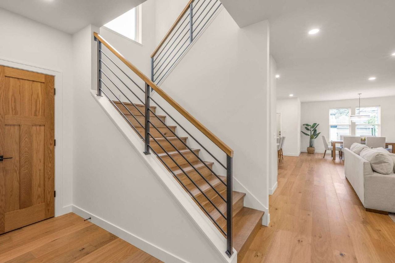 3213 Holmes Ave S - Photo 2 of 47