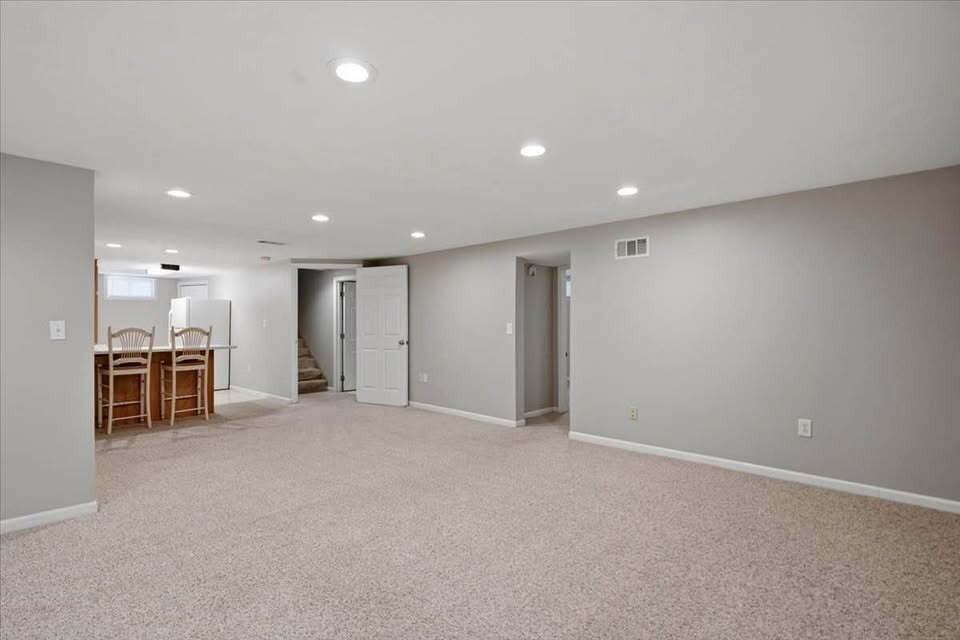 3355 Eccles Ave #2 - Photo 3 of 12