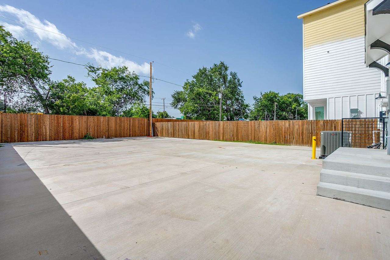 Benbrook 2335 - Photo 7 of 46