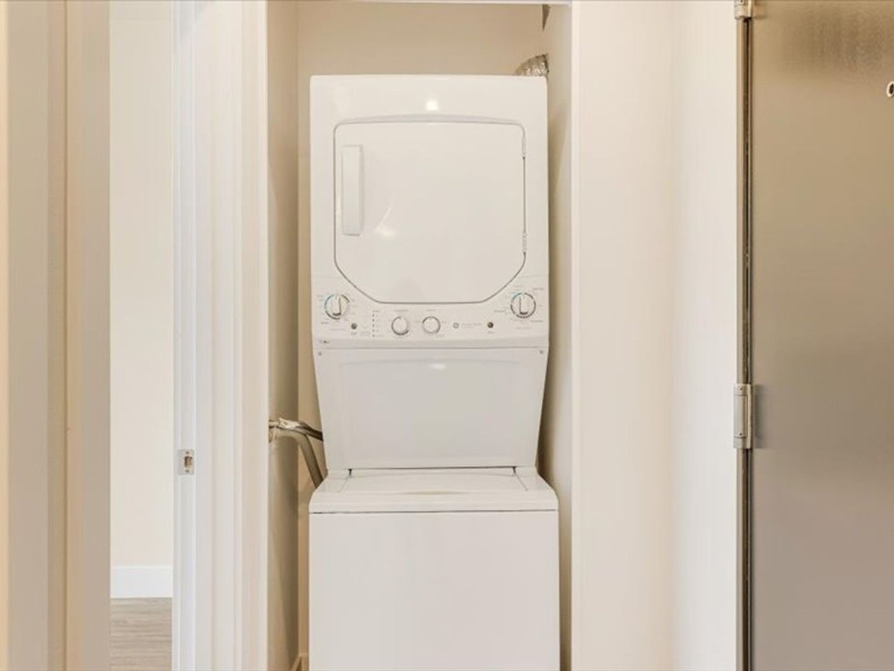 107th Street Apartments - Photo 7 of 29