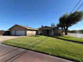 2906 S Walton Ave - Photo 1 of 1