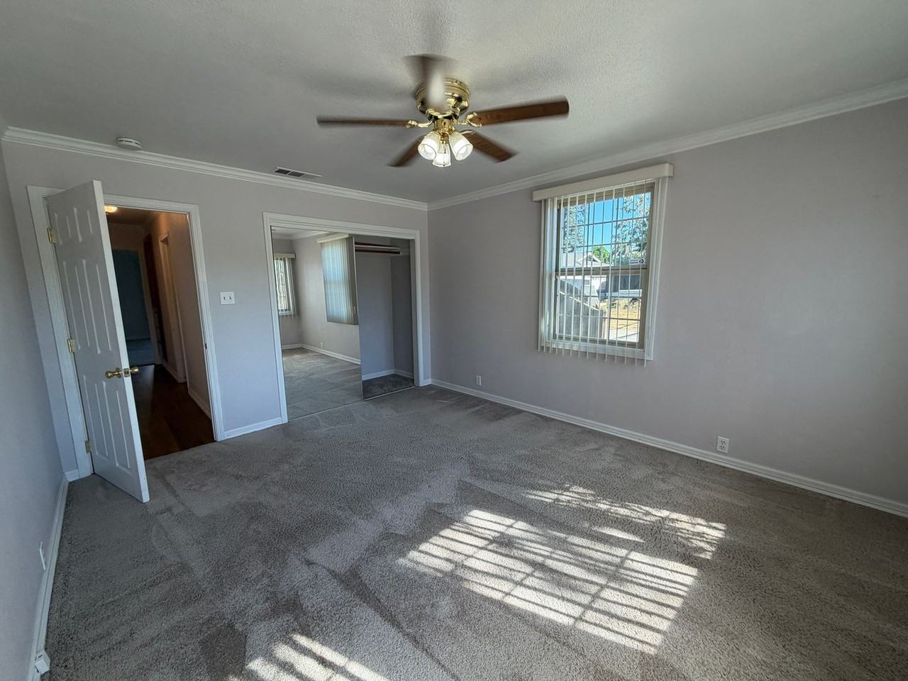 2906 S Walton Ave - Photo 7 of 7