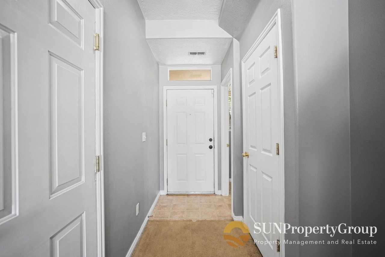 1574 W Calais Ct - Photo 2 of 21
