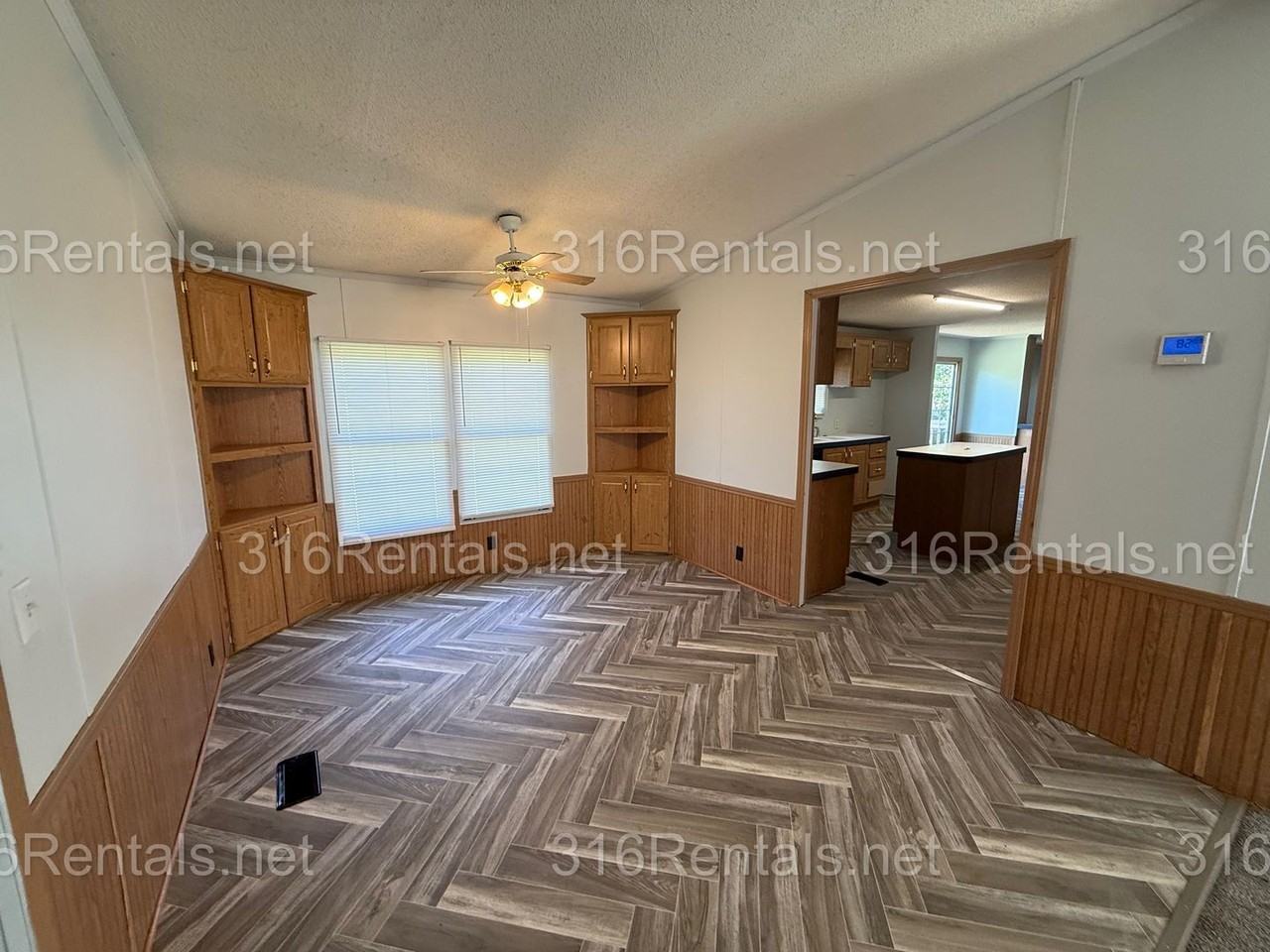 800 W 81st St S - Photo 6 of 19