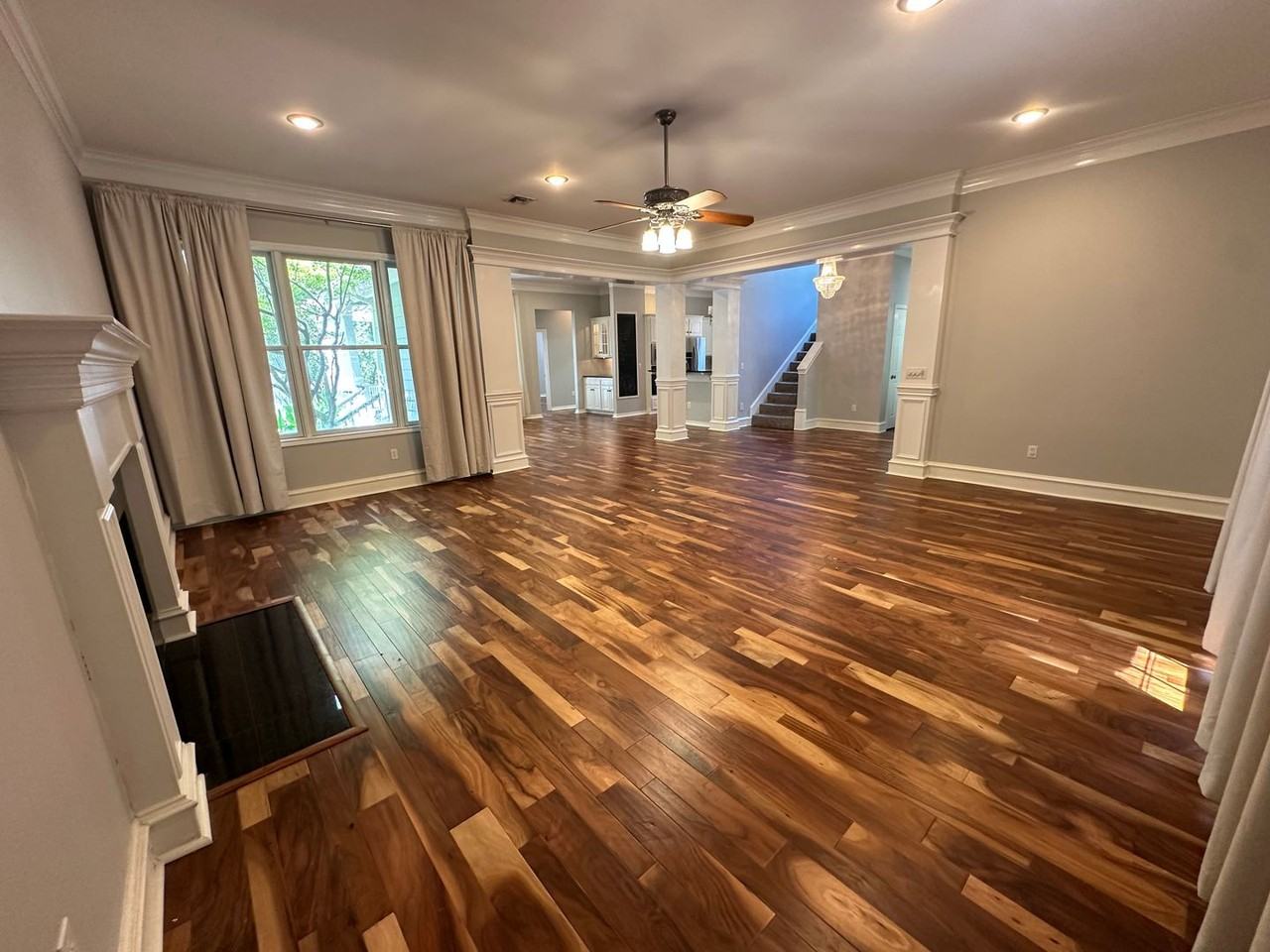 3934 Hanover Pl - Photo 4 of 37