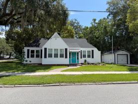 1407 Belmonte Ave - Photo 1 of 1
