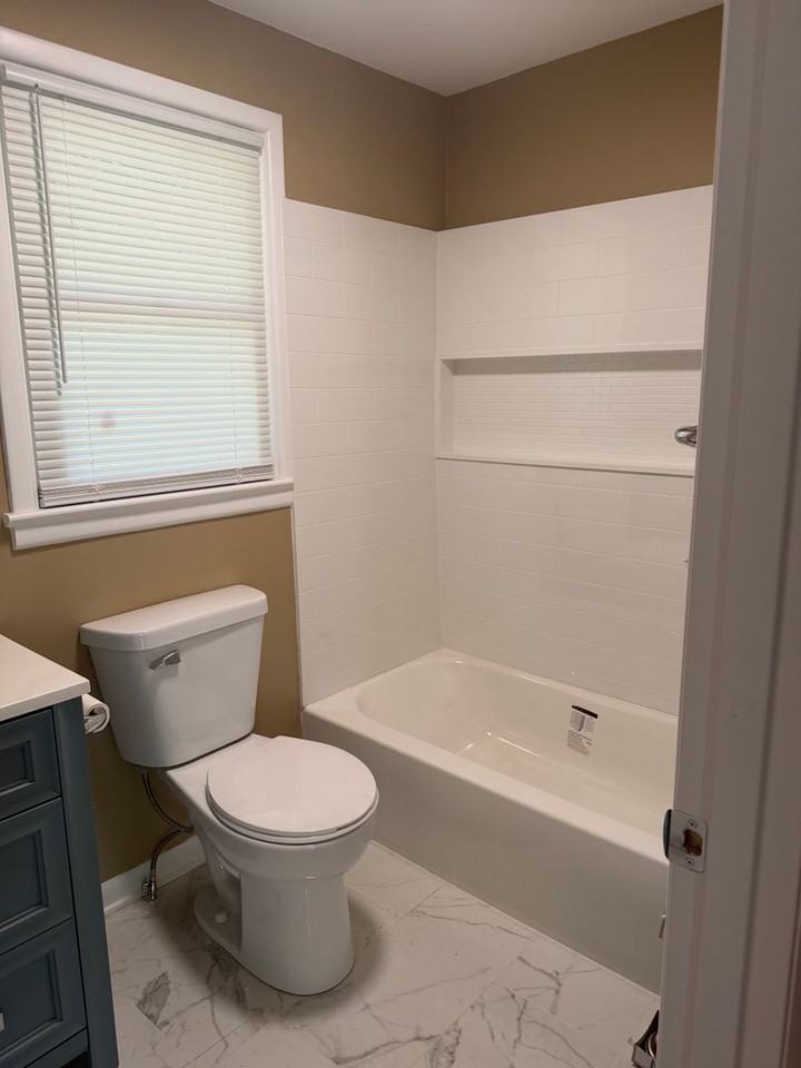 306 S 6th St - Photo 5 of 10