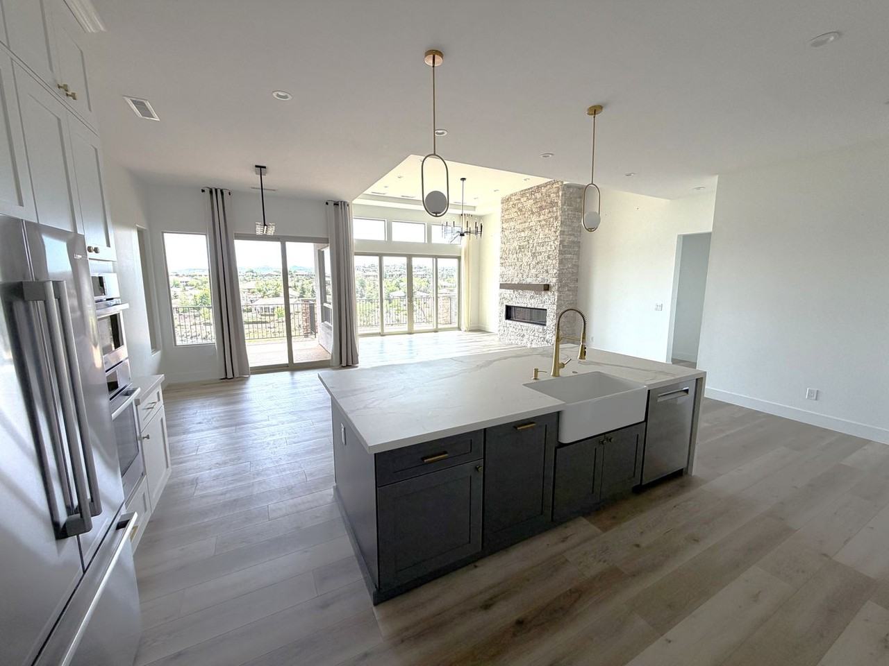 1197 Sassaby Cir - Photo 6 of 45