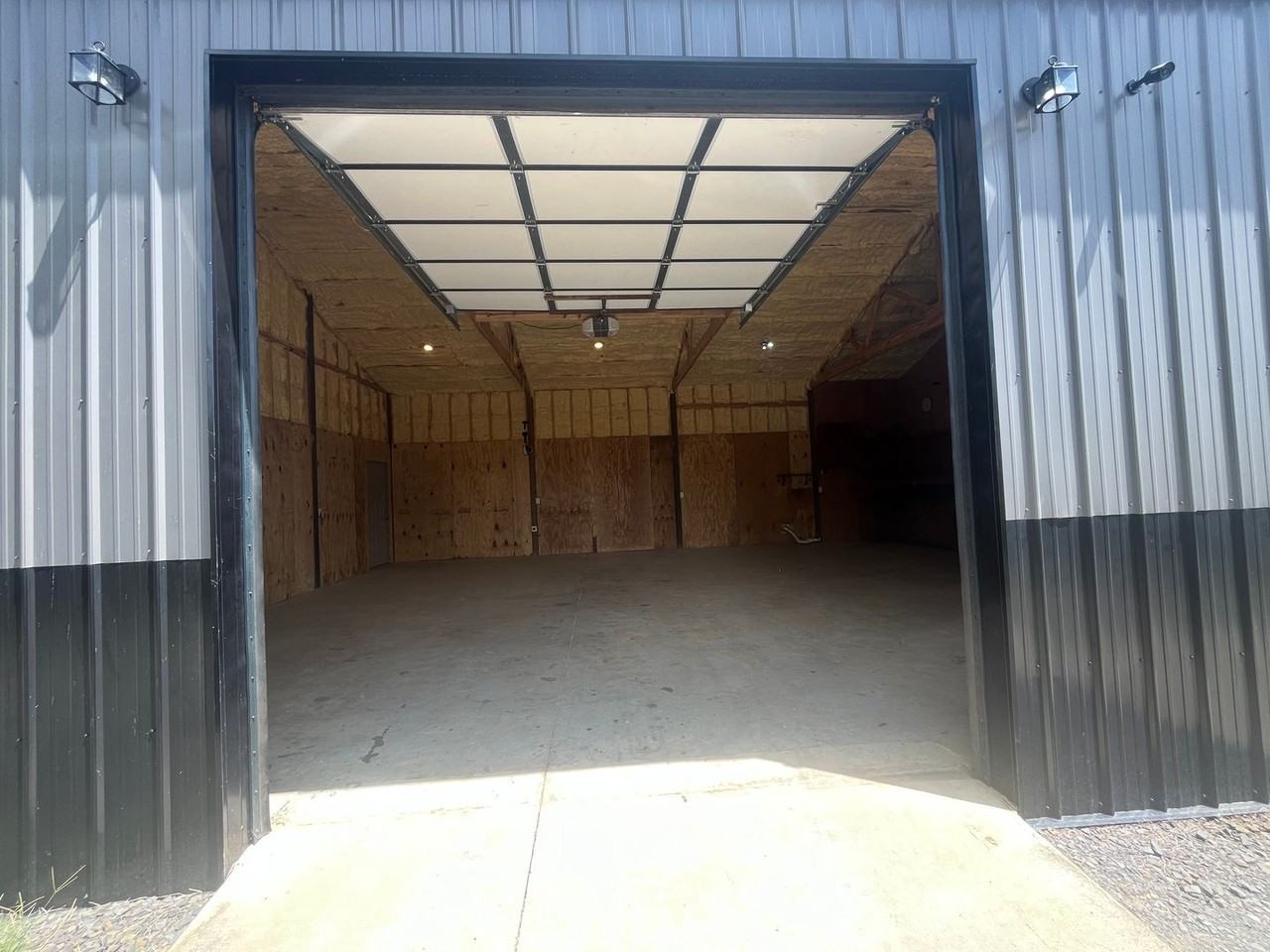 176 Round Mountain Rd - Photo 3 of 24