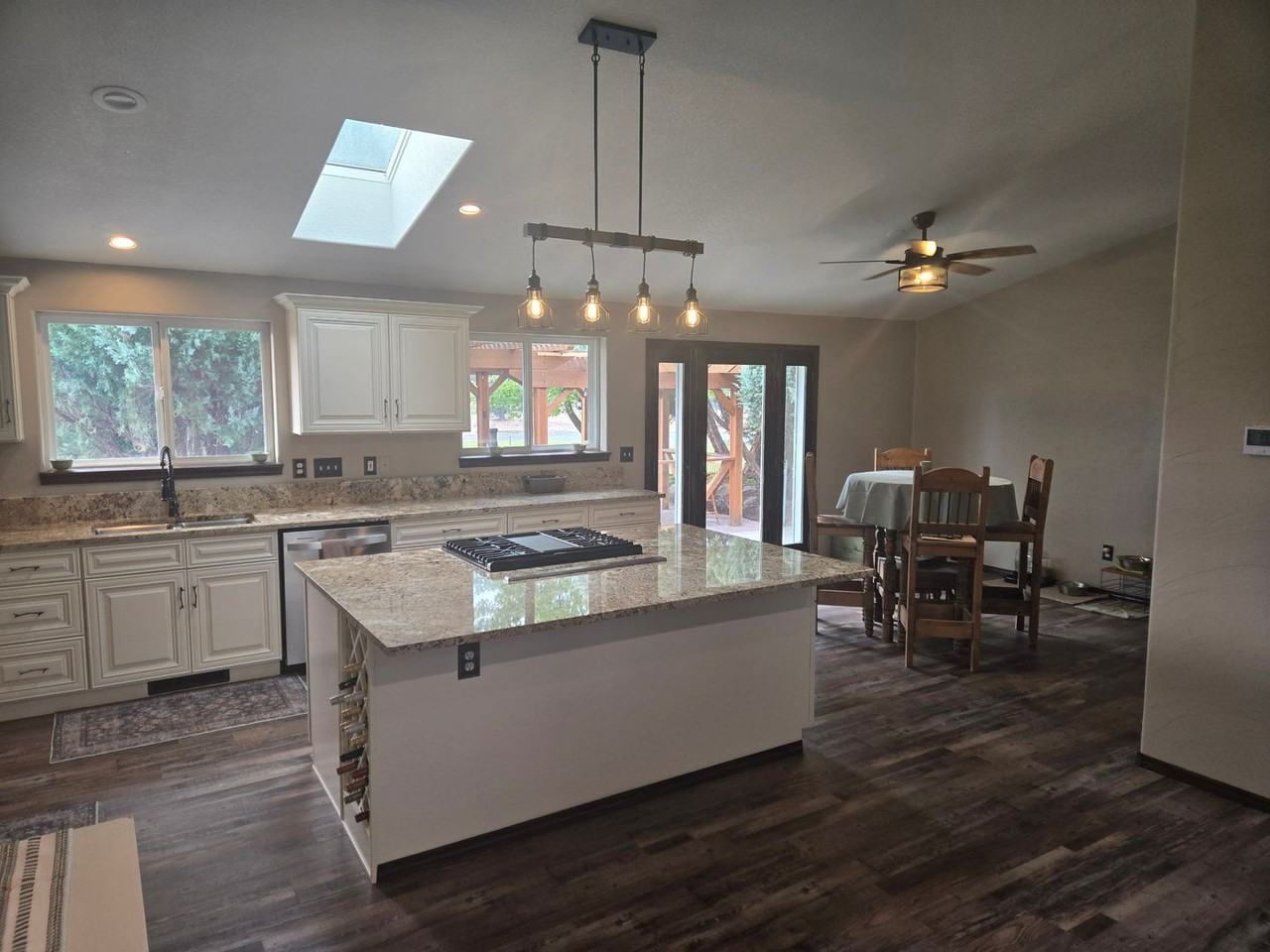 6762 Nw Larch Dr - Photo 3 of 30