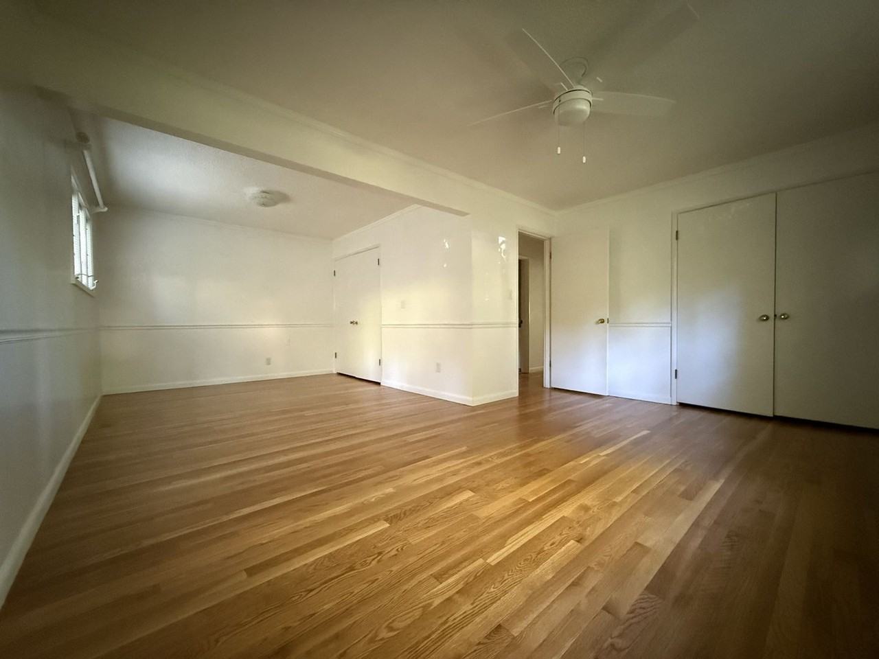 2425 Sw 19th Ave #1 - Photo 6 of 24