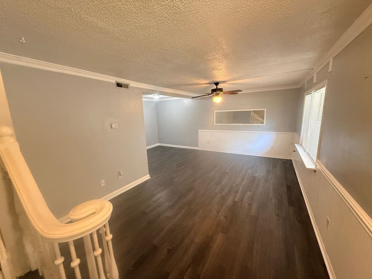 11008 Hunter Trail Ln - Photo 3 of 25