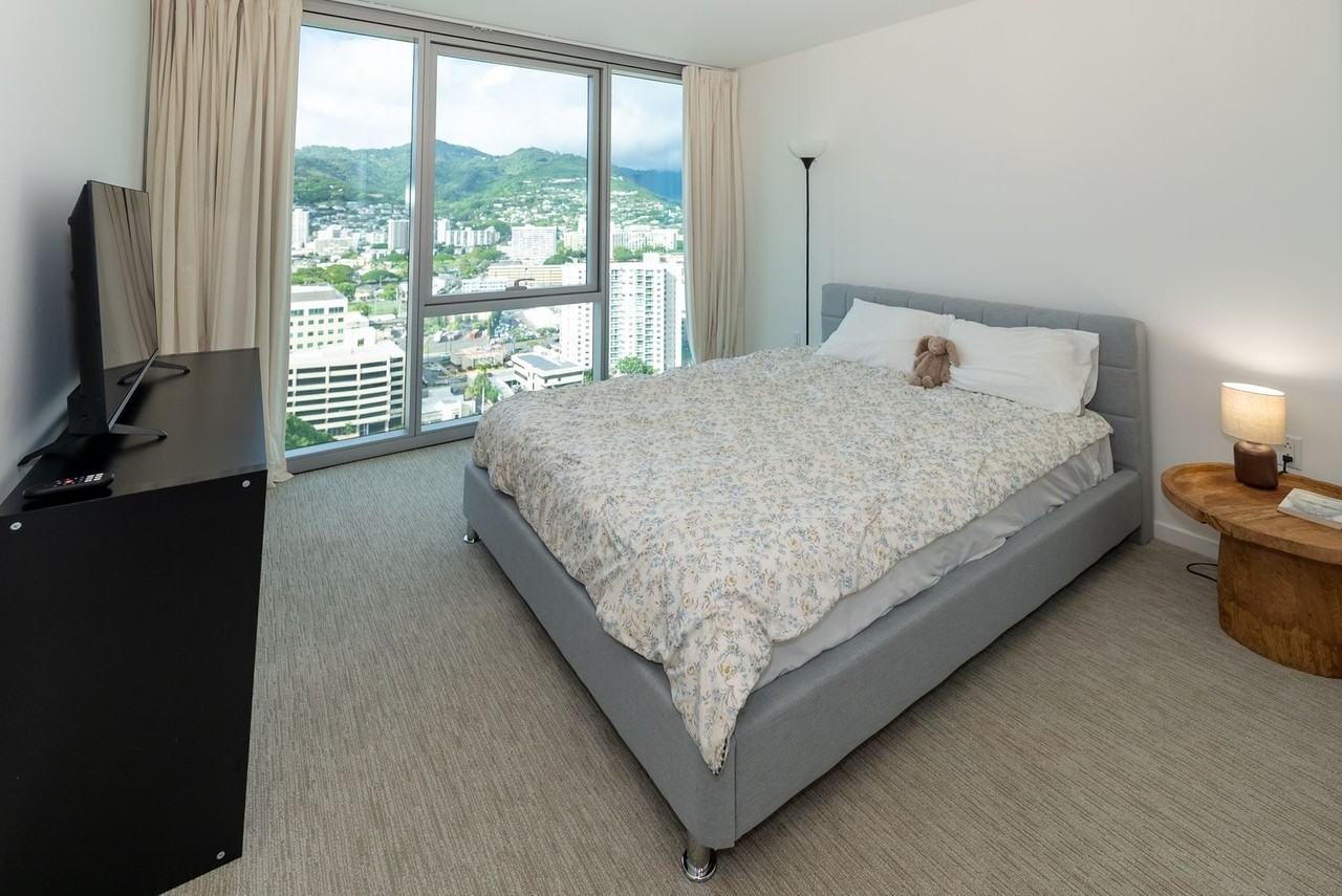 1515 Liona St #2718 - Photo 7 of 28