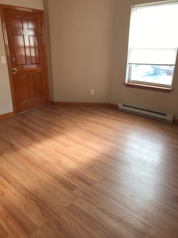 22 Lawrence St #2L - Photo 2 of 9