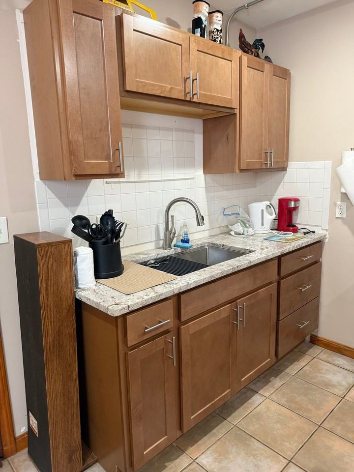 22 Lawrence St #2L - Photo 4 of 9