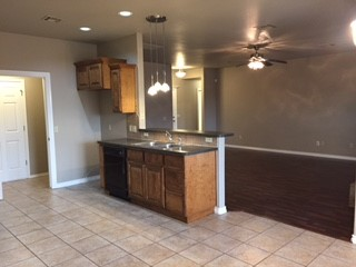 2000 Ne 32nd St - Photo 5 of 18