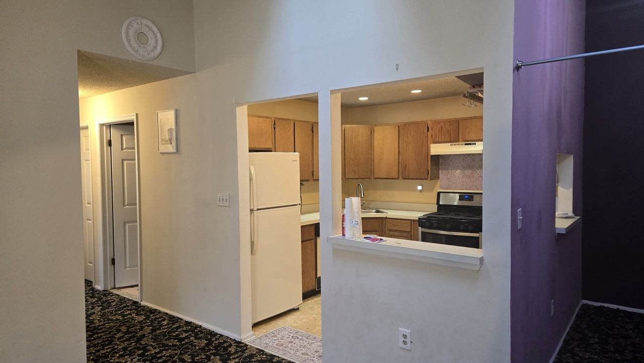 48 Mendrey Ct - Photo 2 of 13