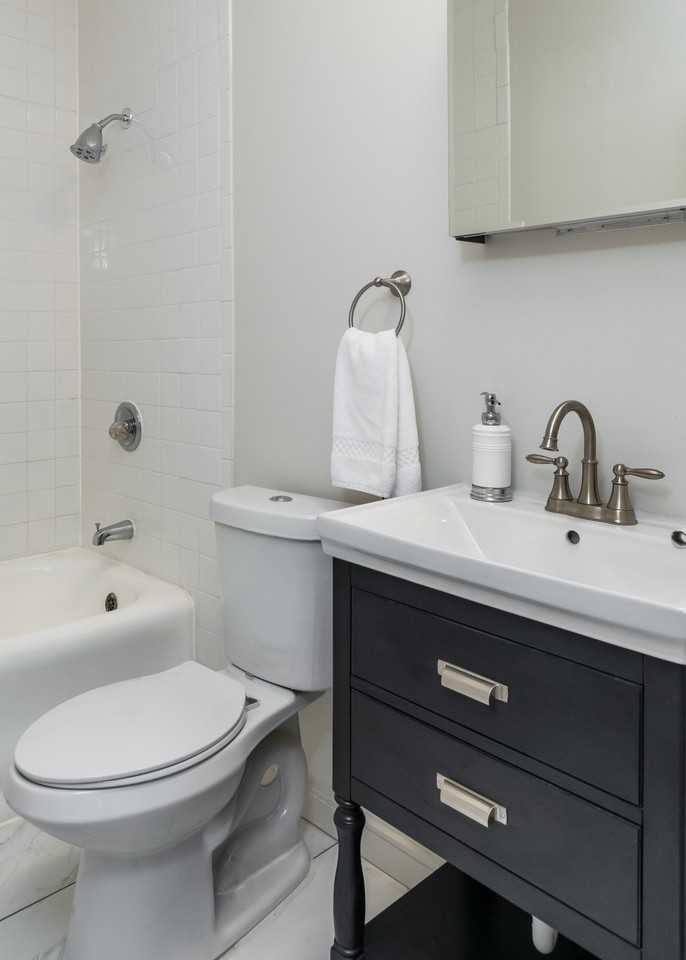 4721 Mcpherson Ave - Photo 4 of 7