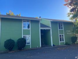 featured image of 297 Main St W #1