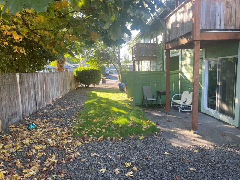 297 Main St W #1 - Photo 2 of 2