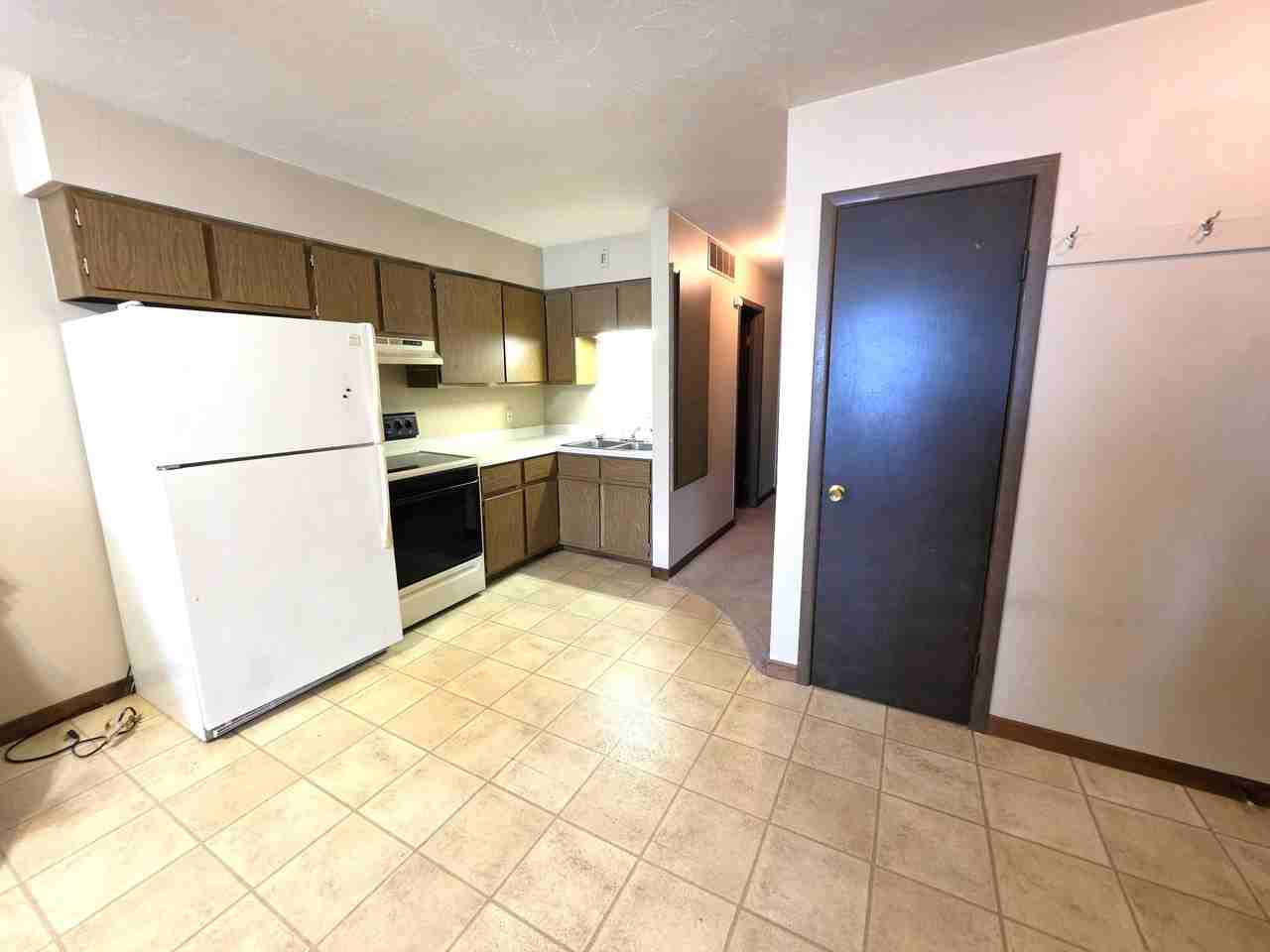1504 Superior Ave #1504 - Photo 2 of 12