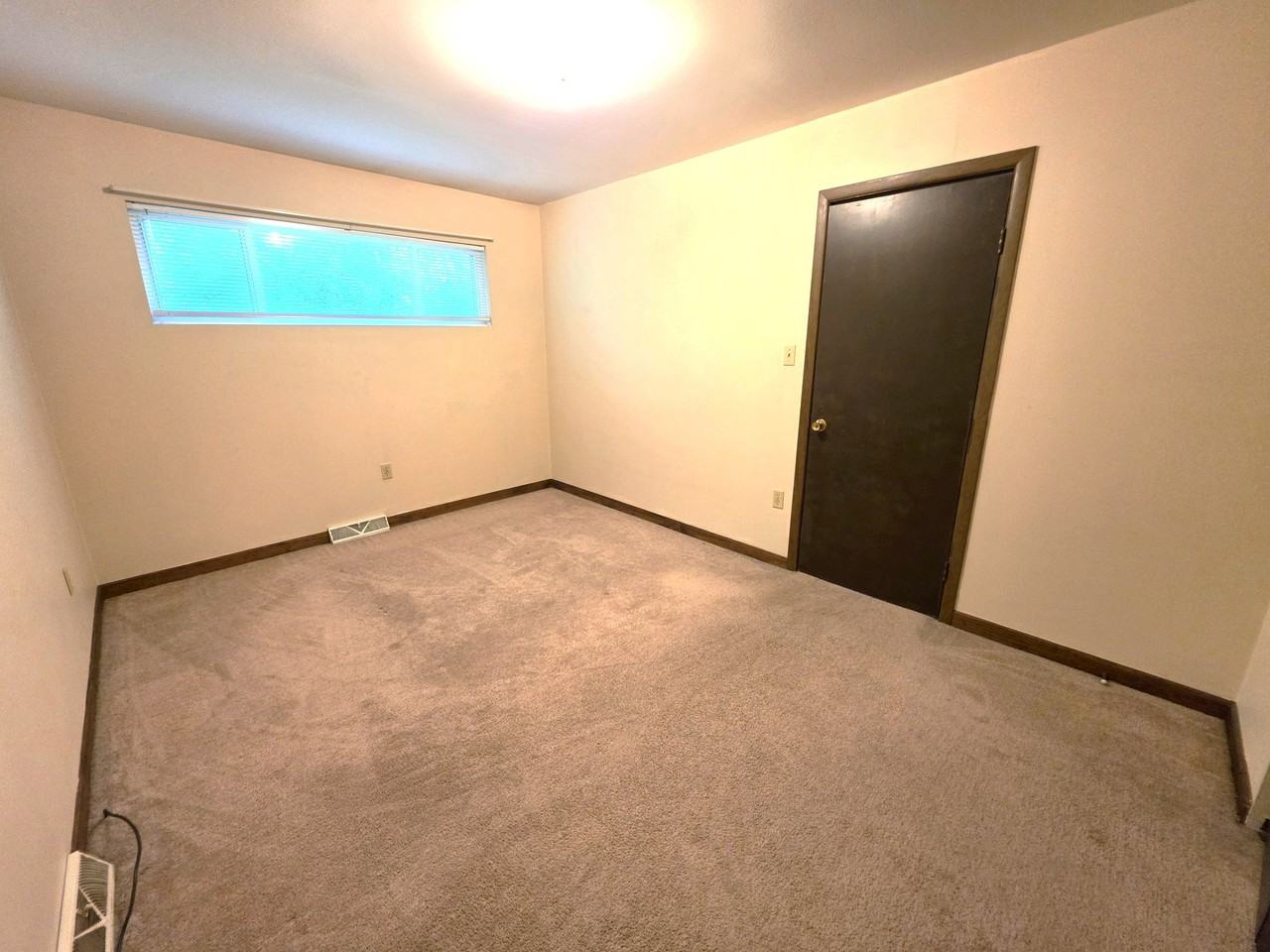 1504 Superior Ave #1504 - Photo 5 of 12