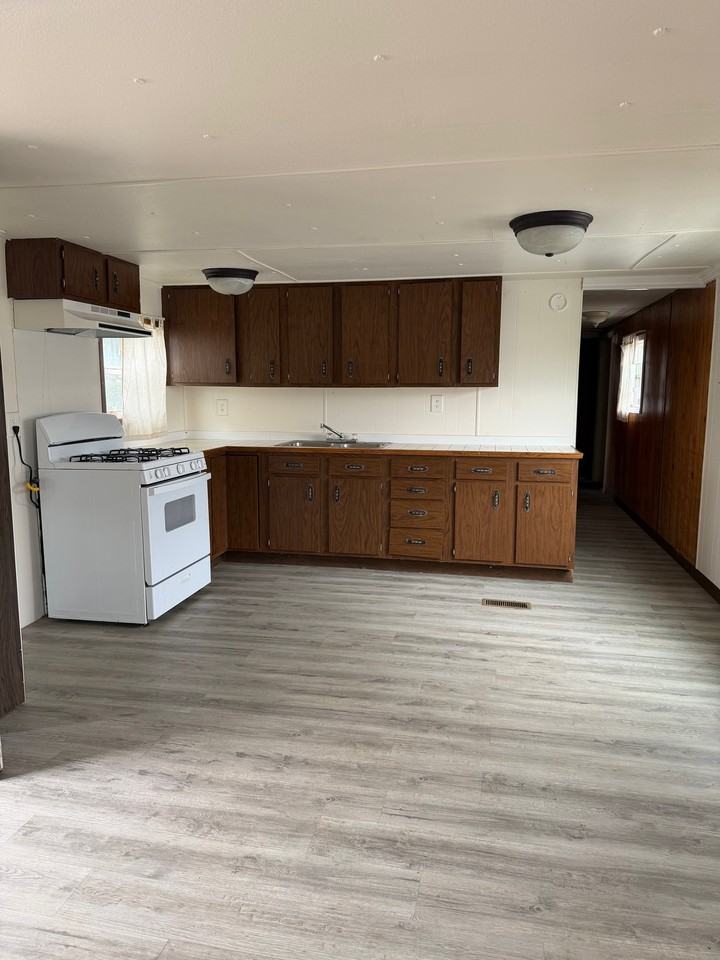 737 S Billings Blvd #34 - Photo 2 of 11