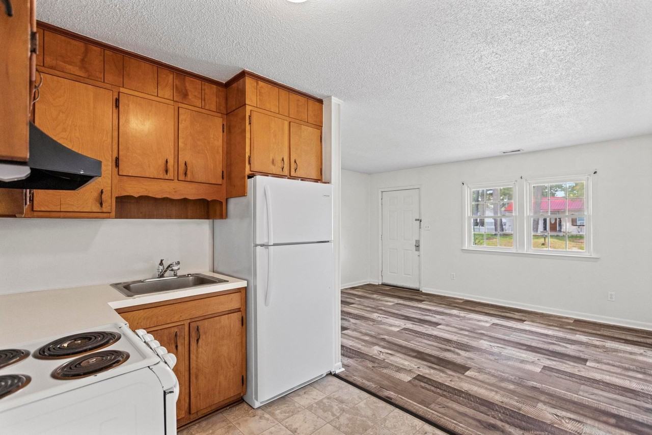224 Zack Cir - Photo 2 of 13