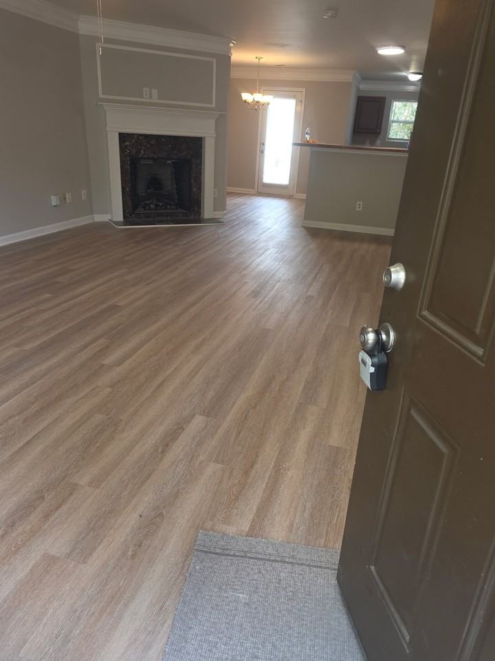 863 Crestwell Cir Sw - Photo 2 of 10