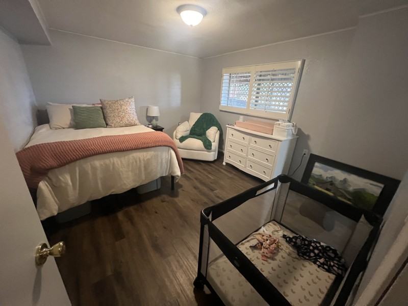 9945 S Tamara St - Photo 3 of 9