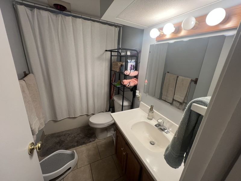 9945 S Tamara St - Photo 5 of 9