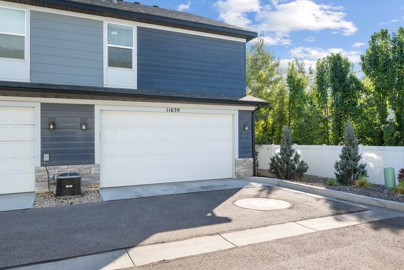 11639 S Frost View Ln - Photo 5 of 21