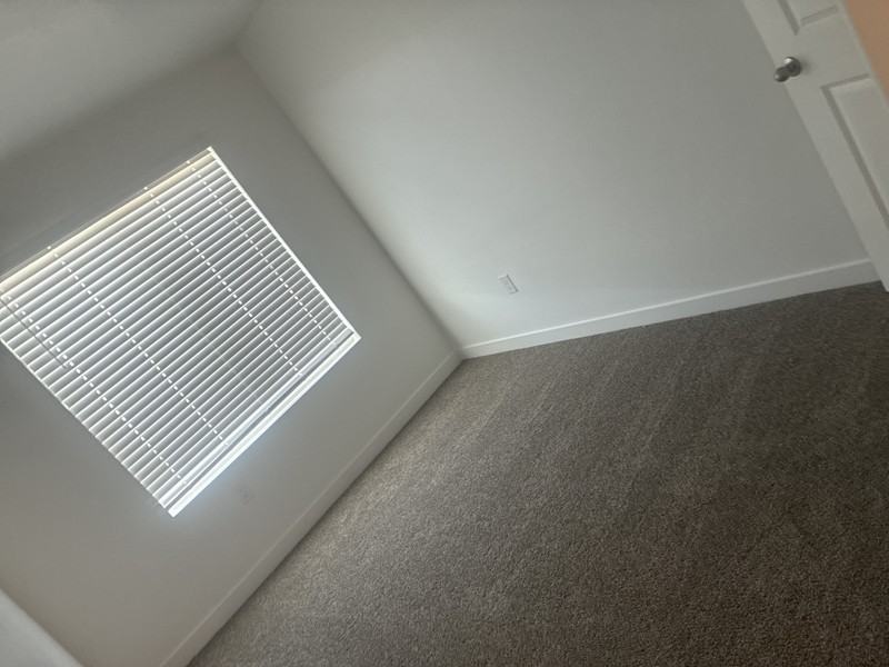439 E Ave - Photo 2 of 8