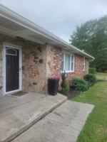 featured image of 2035 Prospect Rd #2
