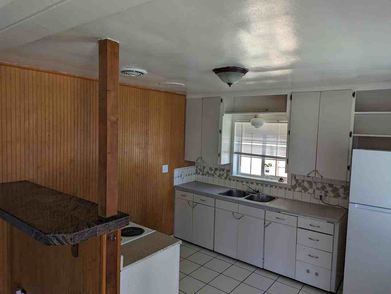 1769 Davidson St Se - Photo 5 of 6