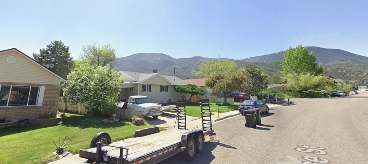 885 Spruce St #B - Photo 7 of 19
