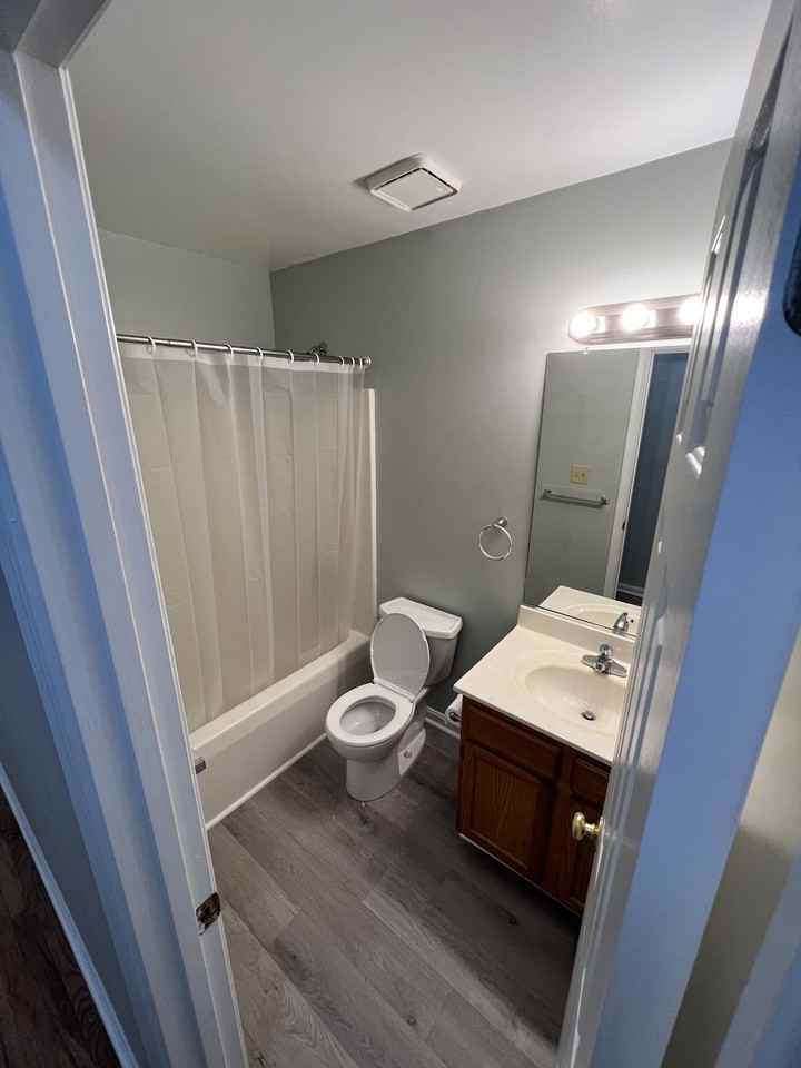 6215 Forest Grove Dr - Photo 7 of 18