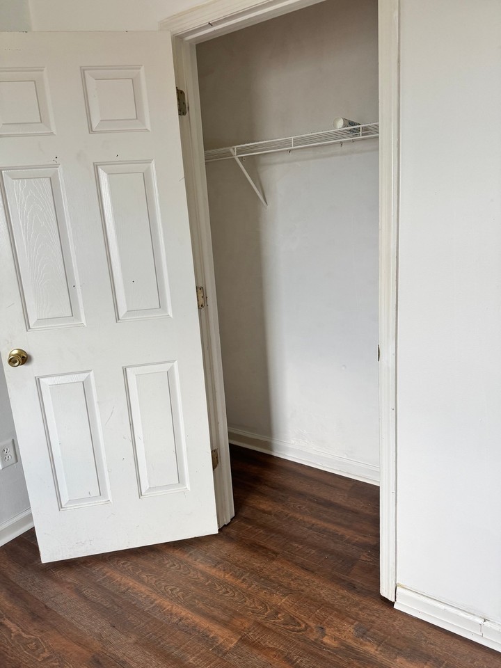 1003 Whipporwill Dr #D - Photo 5 of 20