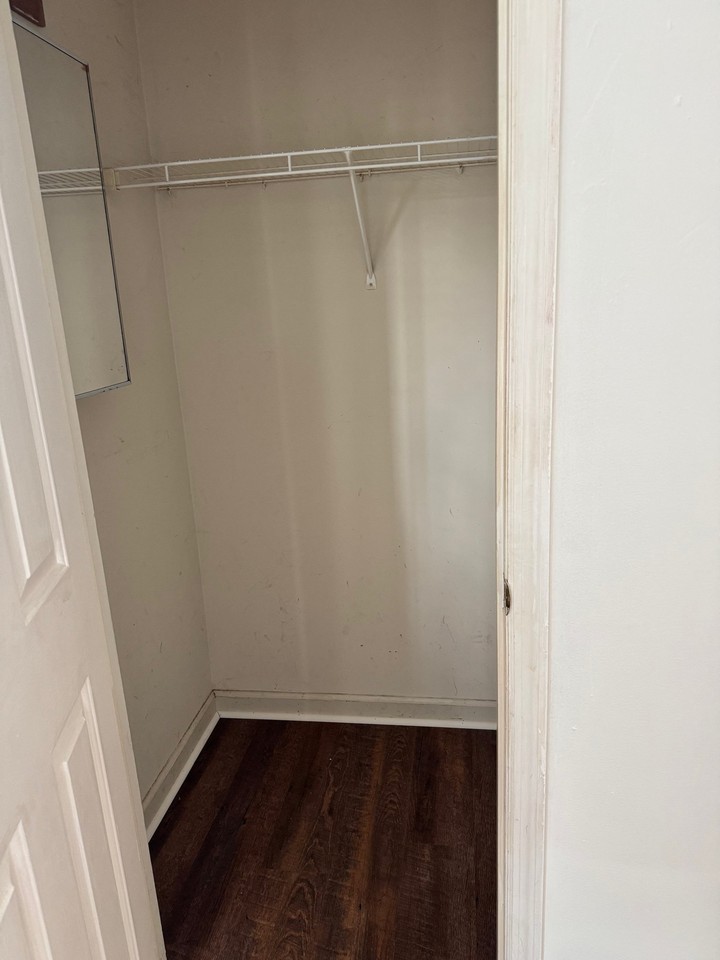 1003 Whipporwill Dr #D - Photo 6 of 20