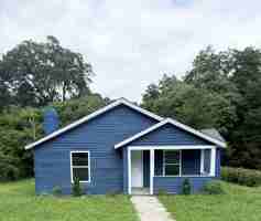 featured image of 332 Mountain View St