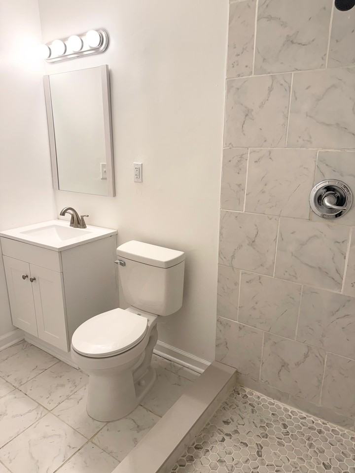 332 Mountain View St - Photo 4 of 10