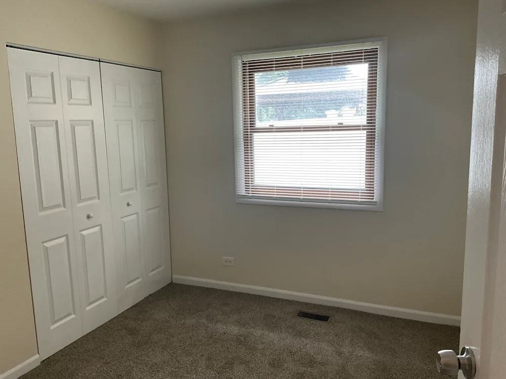 17772 Sarah Ln #B4B - Photo 3 of 8