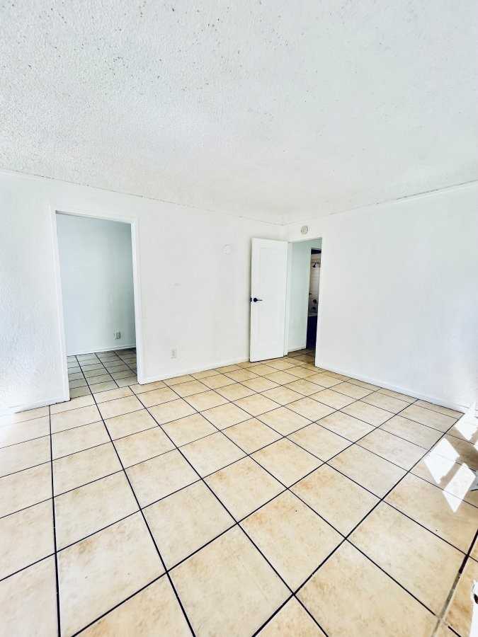 5427 1/2 Dairy Ave #5427 - Photo 3 of 8