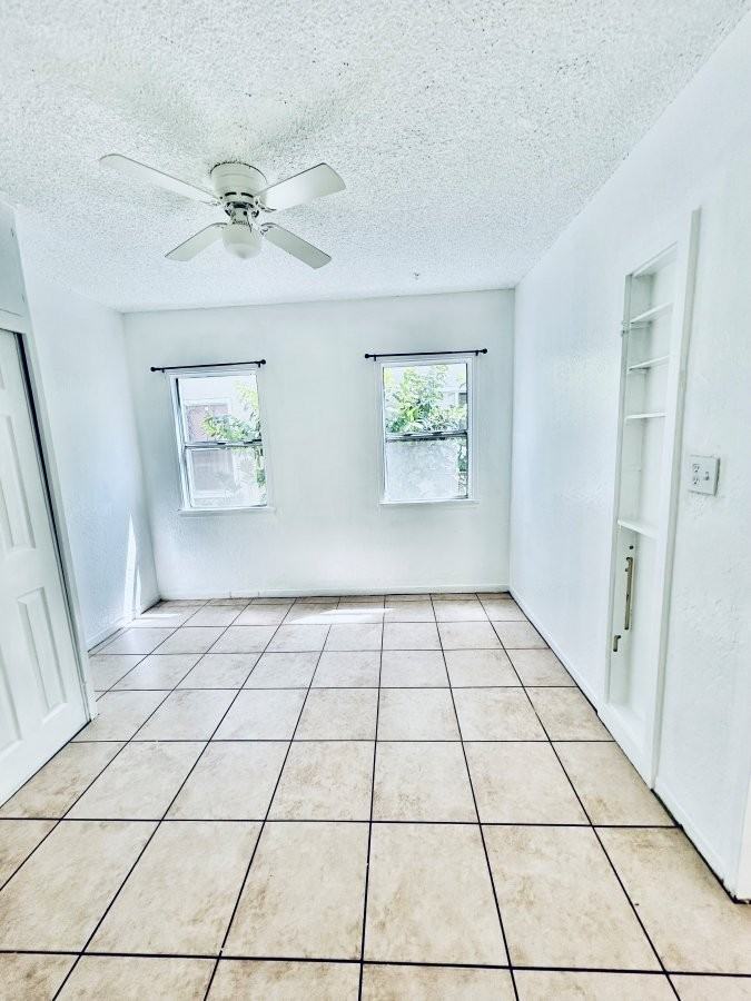5427 1/2 Dairy Ave #5427 - Photo 6 of 8
