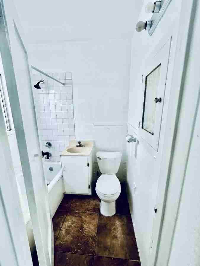 5427 1/2 Dairy Ave #5427 - Photo 7 of 8