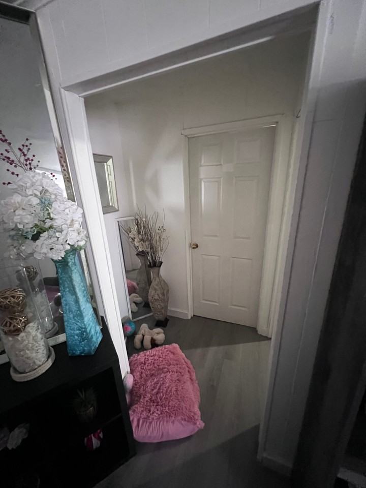 317 N 10th St #B - Photo 5 of 16