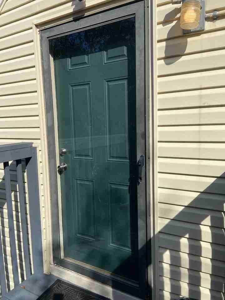 3069 Colonial Way #B - Photo 3 of 15