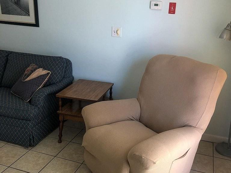8 Q St #A - Photo 6 of 13